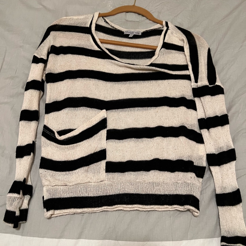Charlotte Russe XS SWEATER BLOUSE - Picture 3 of 3